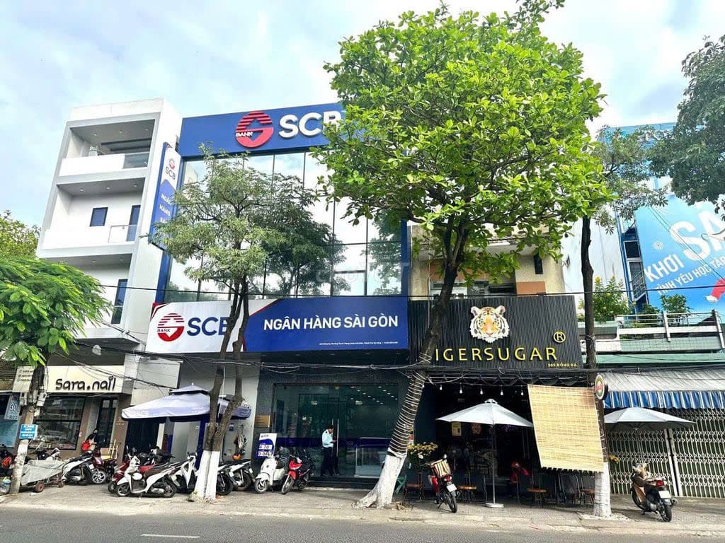 Nhà nguyên căn 3 tầng mặt tiền rộng 8.5m tại Đống Đa, phù hợp kinh doanh và nhà hàng - Ảnh 1