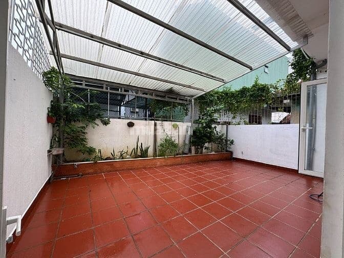 Mặt bằng đường Nguyễn Tri Phương - Ảnh 10