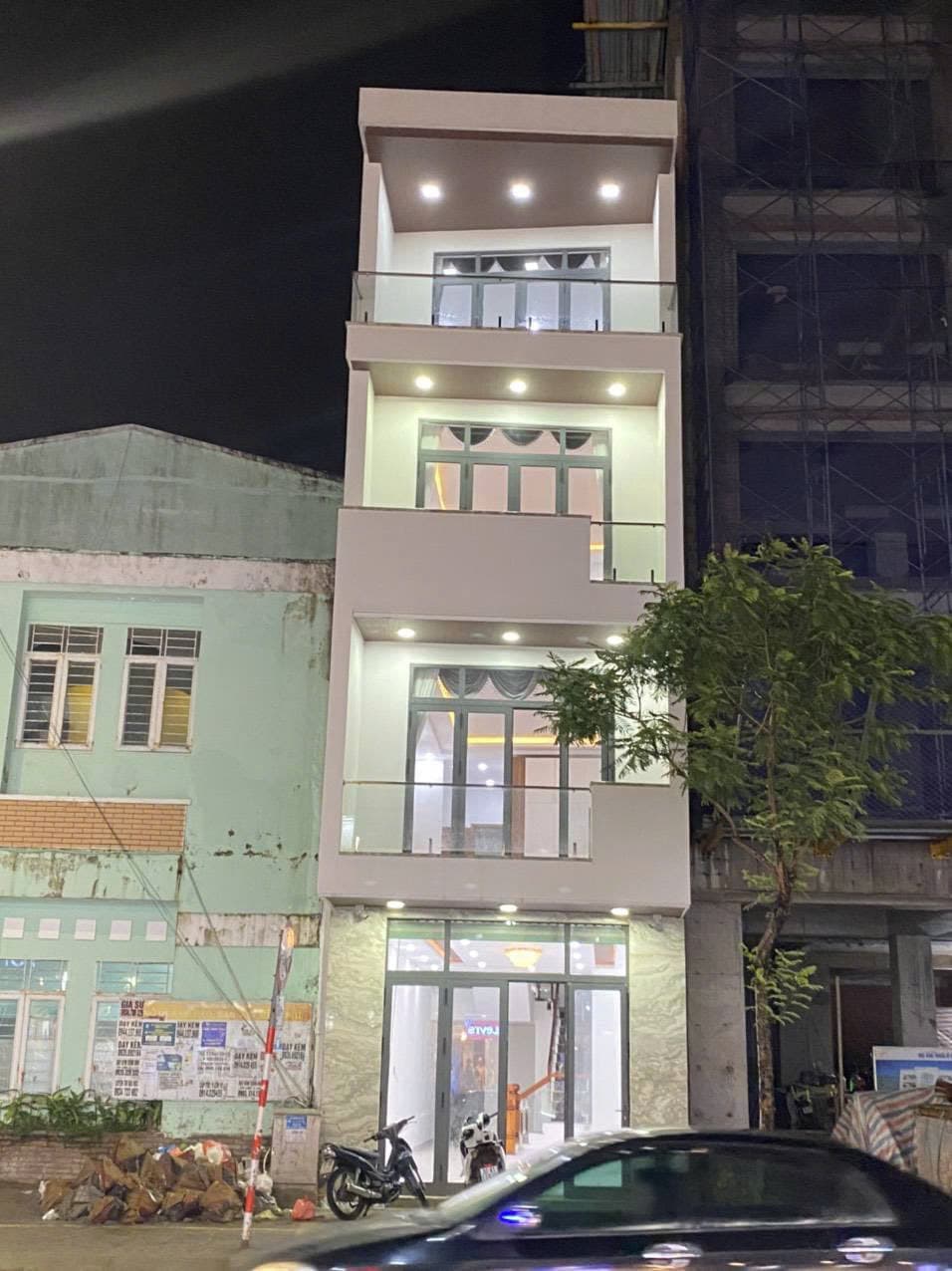 Nhà nguyên căn 4 tầng đường Lê Duẩn - Ảnh 3