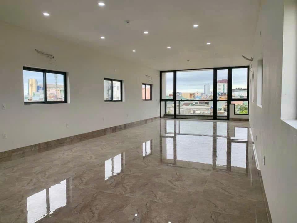 Toà văn phòng Hải Phòng, đầy đủ thang máy, PCCC - Ảnh 1