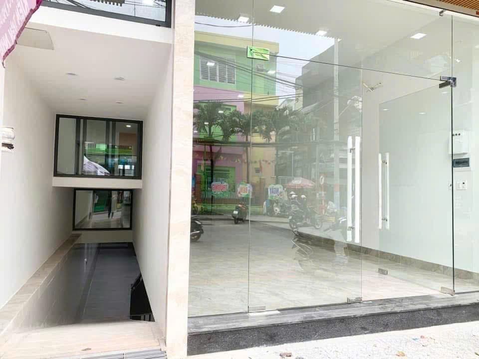 Toà văn phòng Hải Phòng, đầy đủ thang máy, PCCC - Ảnh 3