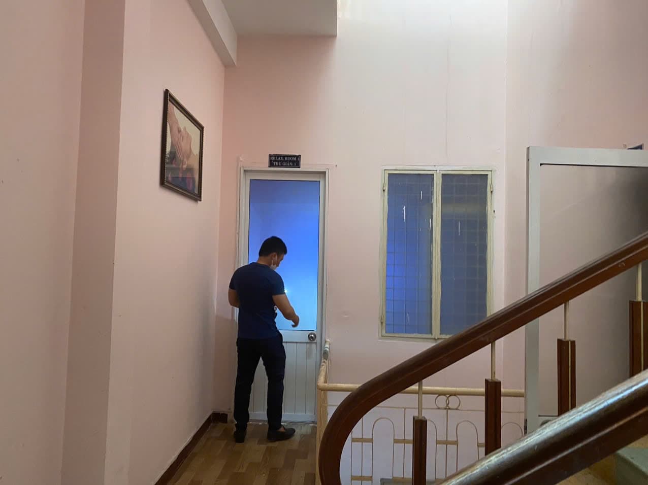 Nhà 4 tầng Nguyễn Văn Linh - ngay tuyến phố kinh doanh sầm uất, thích hợp mở spa, Salon, văn phòng - Ảnh 2