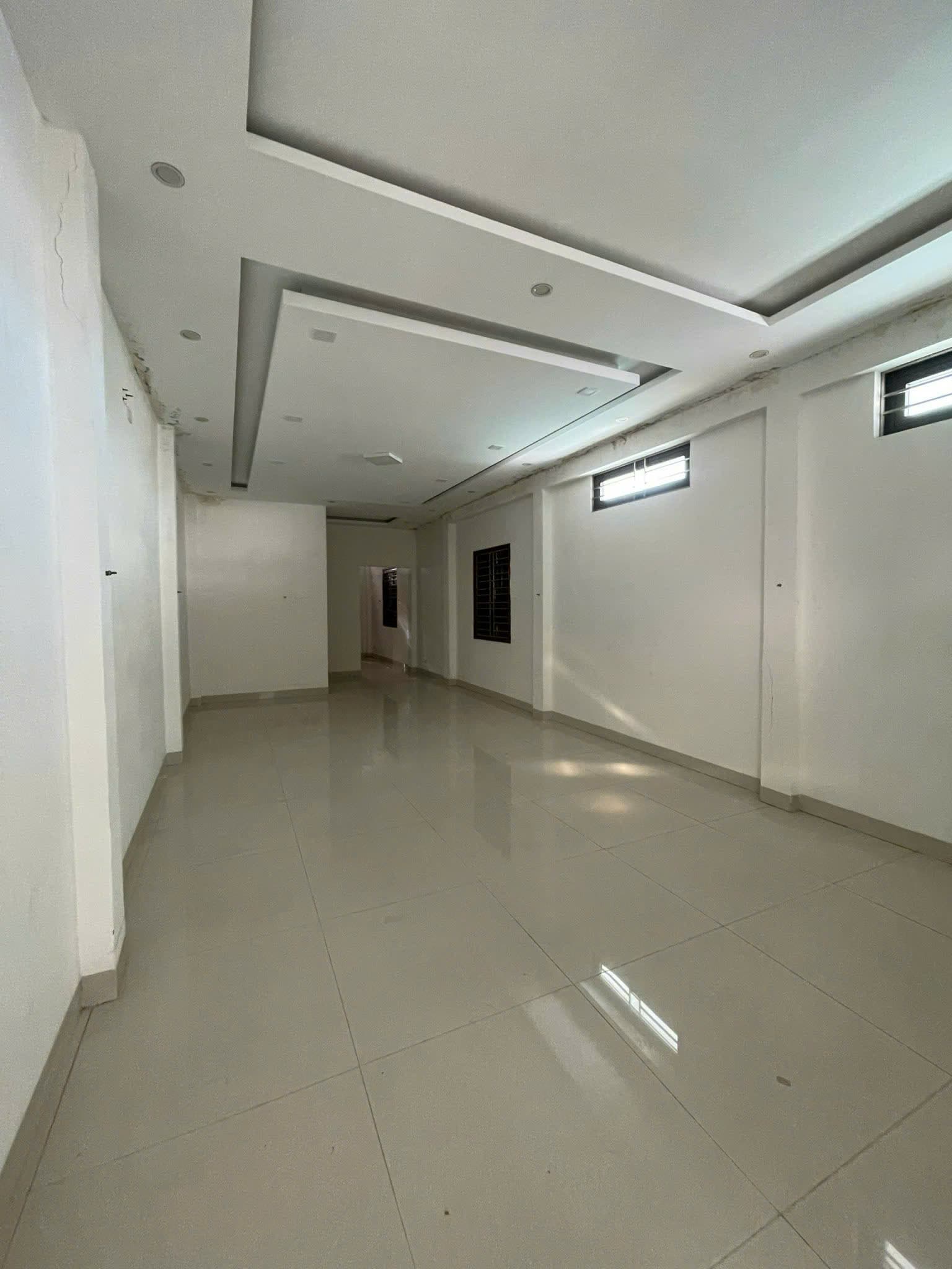 Nhà nguyên căn HOÀNG HOA THÁM 3 tầng, diện tích 72m2, phù hợp kinh doanh - Ảnh 1