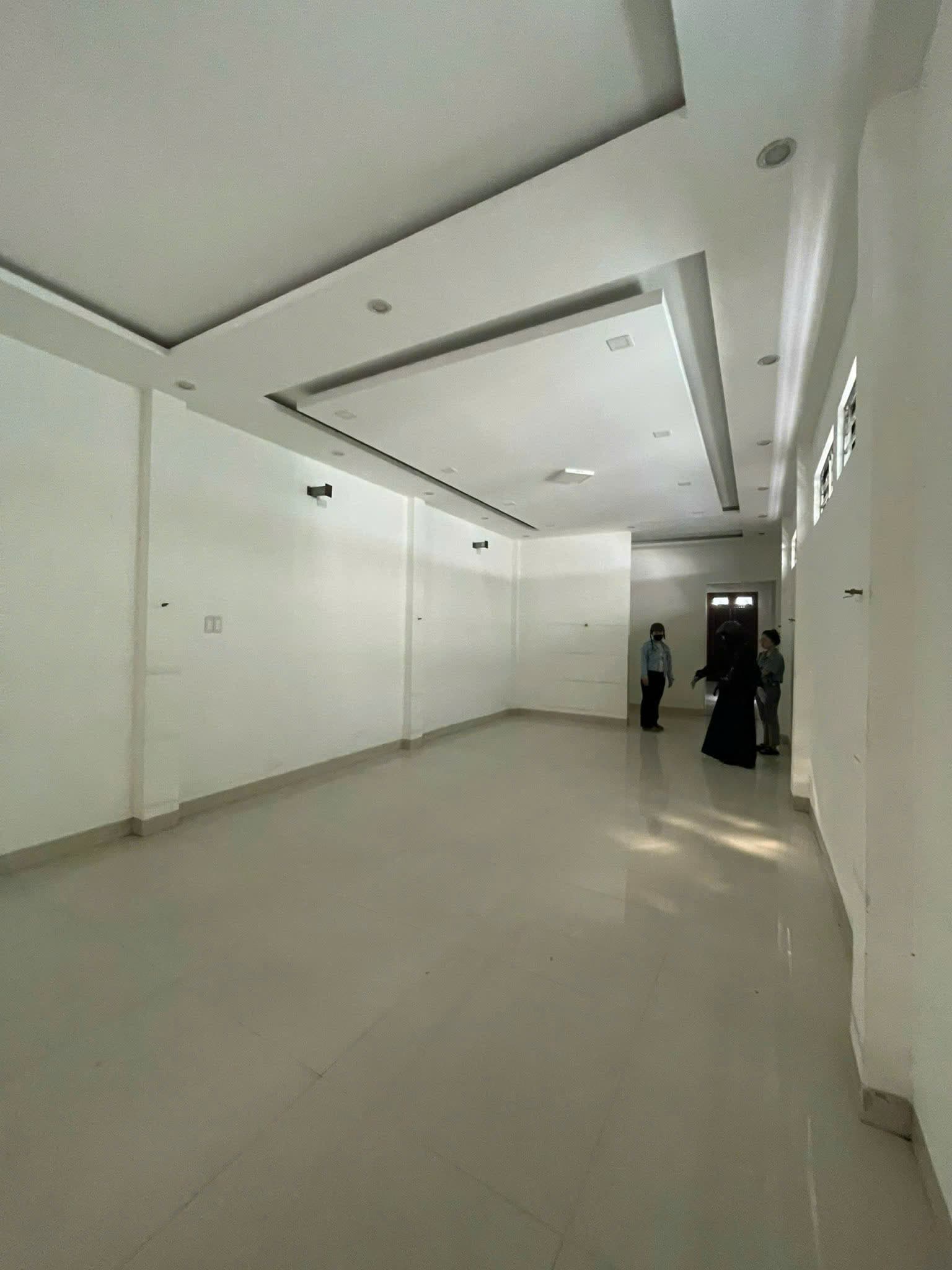 Nhà nguyên căn HOÀNG HOA THÁM 3 tầng, diện tích 72m2, phù hợp kinh doanh - Ảnh 4