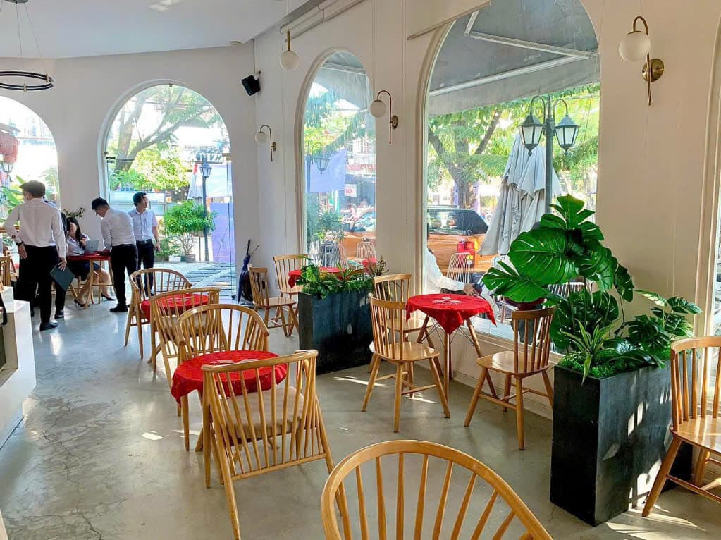 Nhà 3 tầng lô góc Ngô Thì Nhậm ngay khu đại học Bách Khoa - vị trí kdoanh quán ăn, cà phê - Ảnh 2