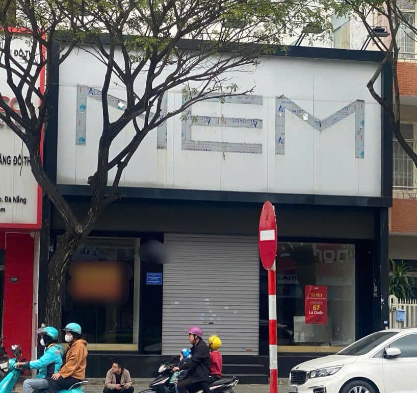 Nhà 5 tầng mặt tiền Nguyễn Văn Linh có thang máy, diện tích 225m2, phù hợp kinh doanh - Ảnh 1