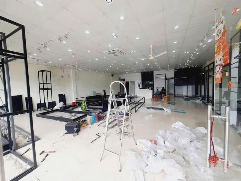 Mặt bằng kinh doanh trống suốt diện tích 189m² tại Thái Thị Bôi, phù hợp kinh doanh đa ngành - Ảnh 1