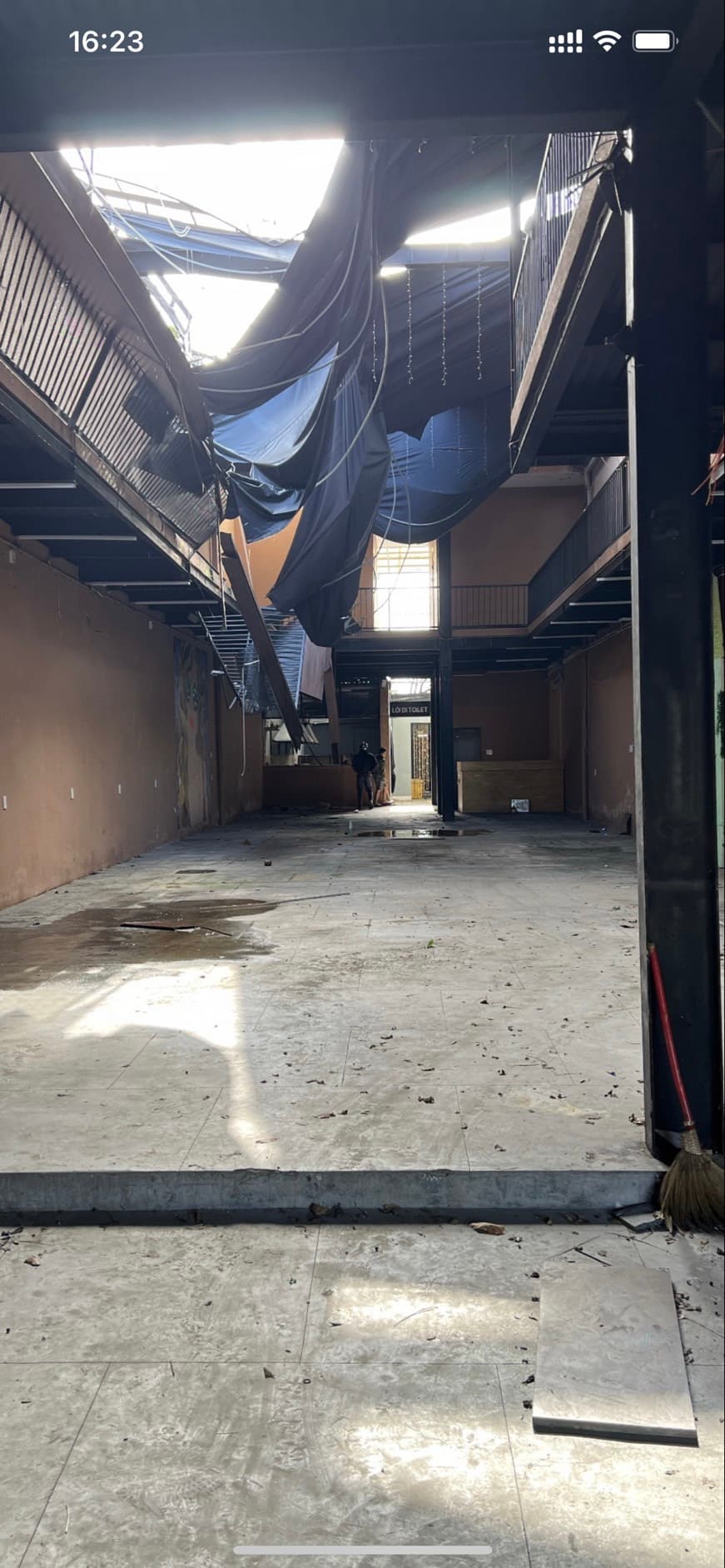 Nhà nguyên căn 3 tầng diện tích 240m² phù hợp để ở hoặc kinh doanh - Ảnh 3