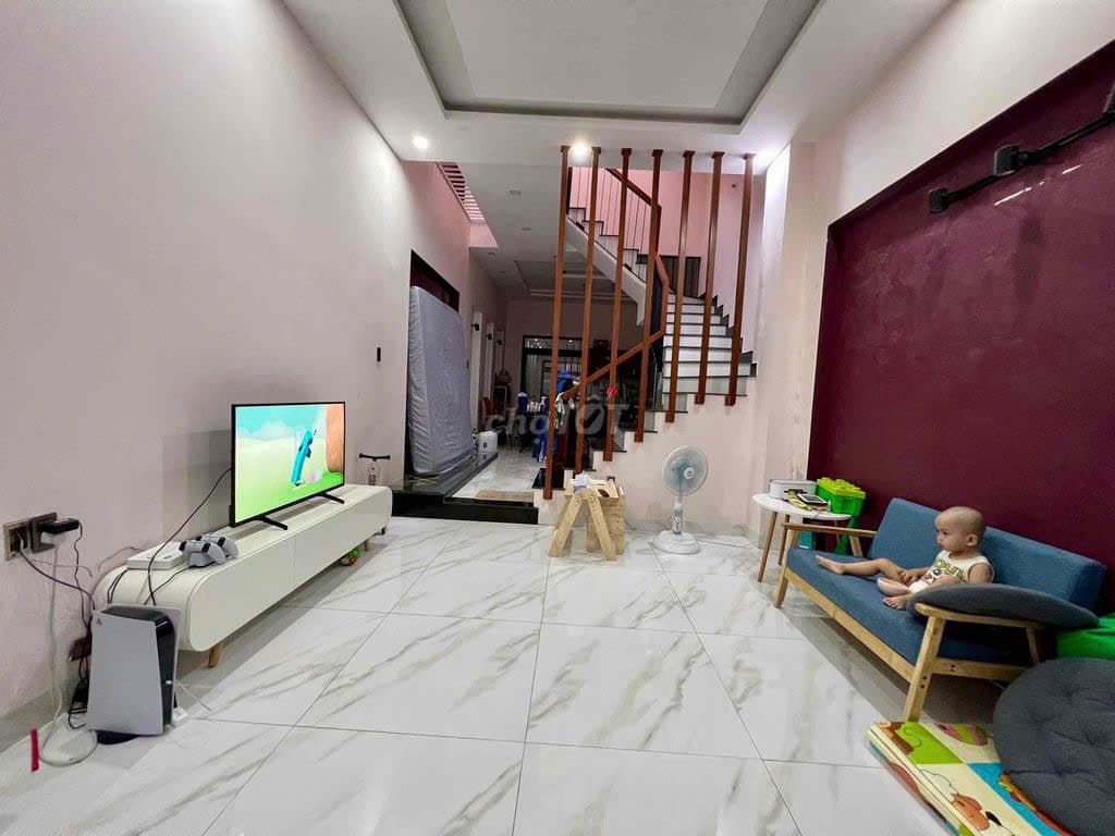 Nhà nguyên căn 60m2 tại Quang Trung, đầy đủ nội thất, 3 phòng ngủ - Ảnh 1