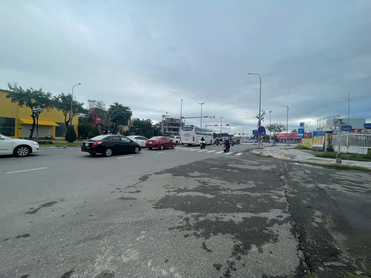 Nhà nguyên căn 2 tầng diện tích 325m2 phù hợp cho thuê kinh doanh - Ảnh 5