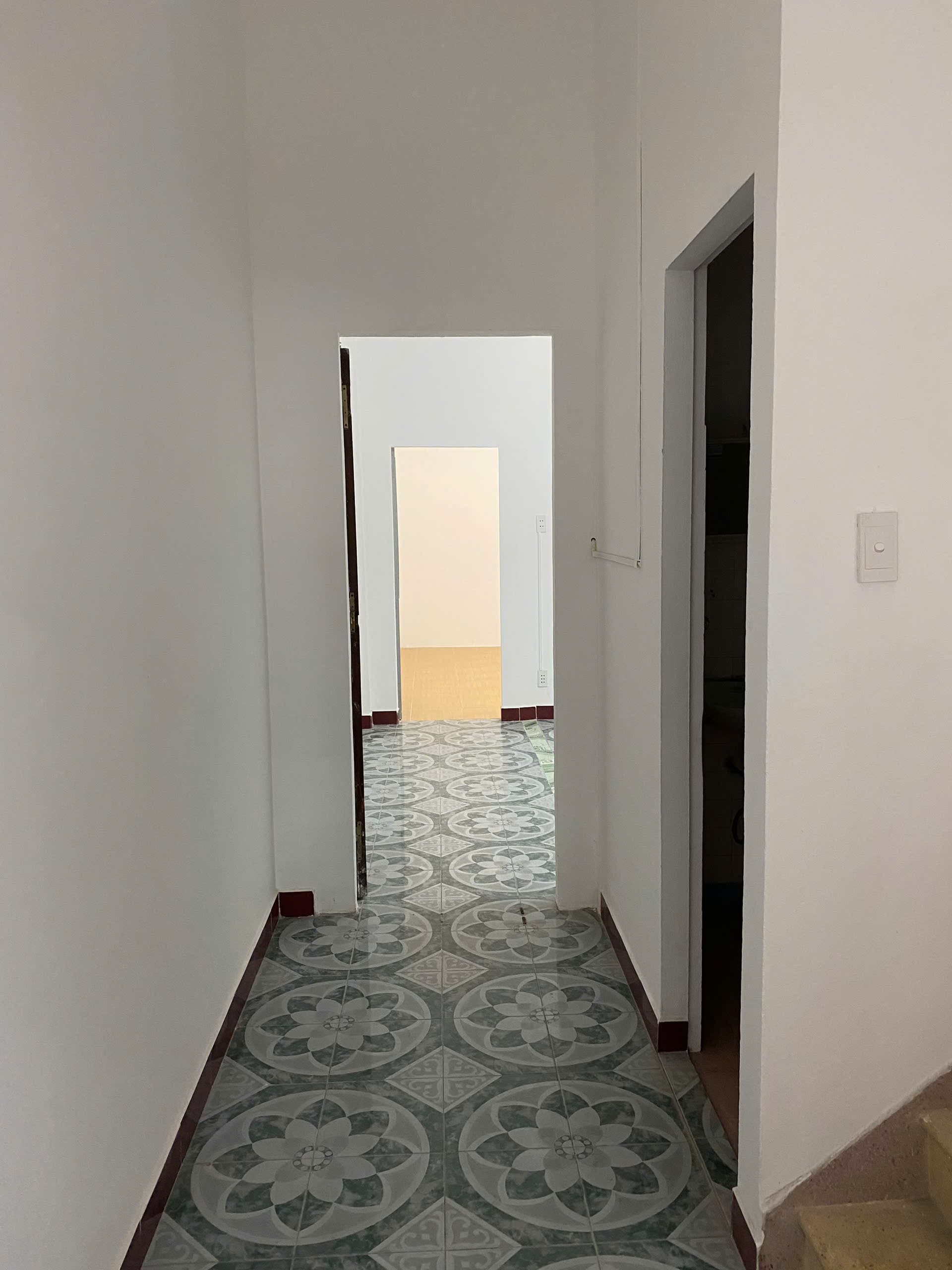 Nhà nguyên căn 3 tầng đường Trần Tống, diện tích 90m², phù hợp ở và kinh doanh - Ảnh 8