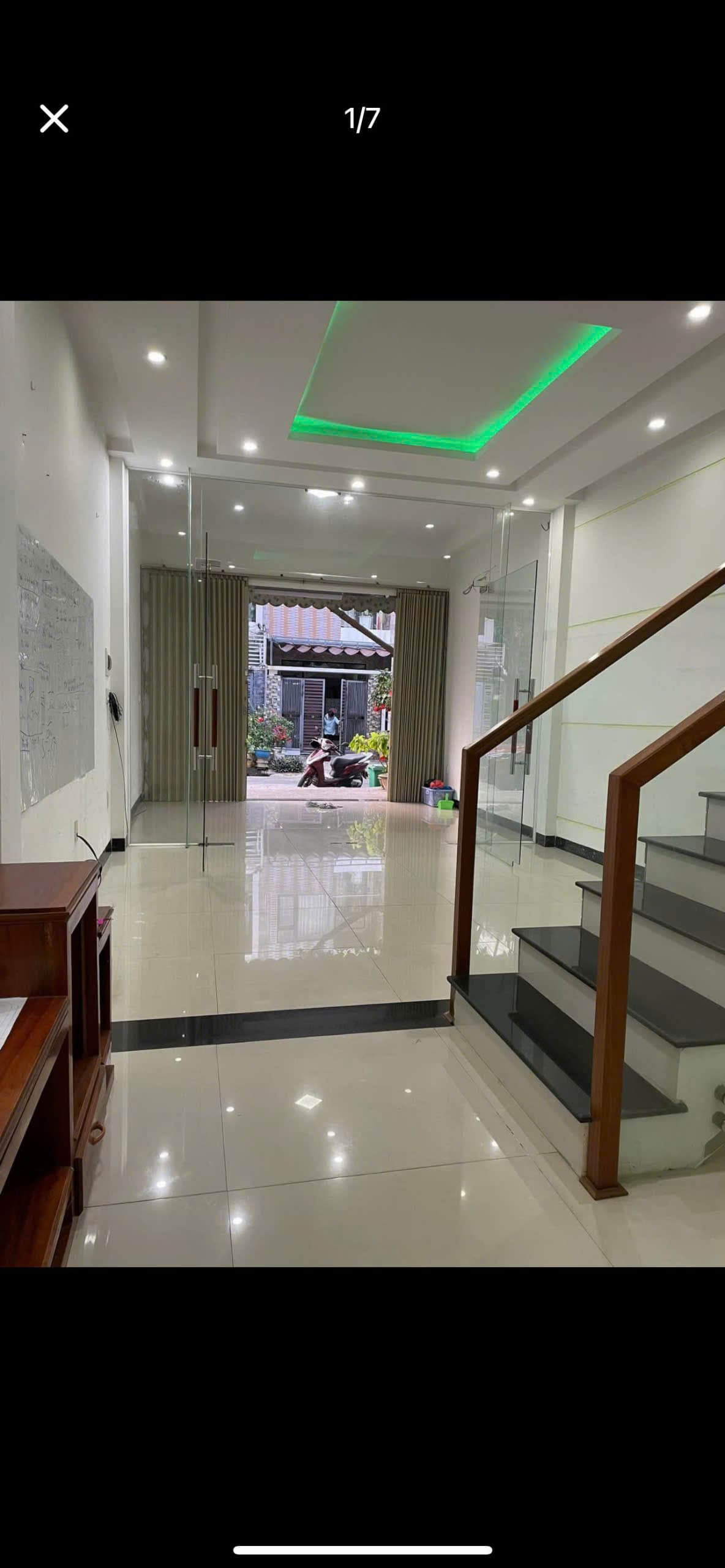 Nhà 2,5 tầng tại Phú Lộc 21, Liên Chiểu, có 2 phòng ngủ và điều hòa - Ảnh 1