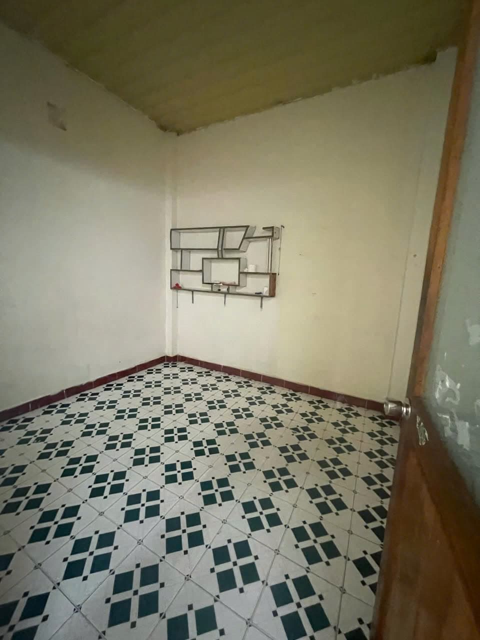 Nhà nguyên căn 2 tầng đường Phan Thanh - Ảnh 2