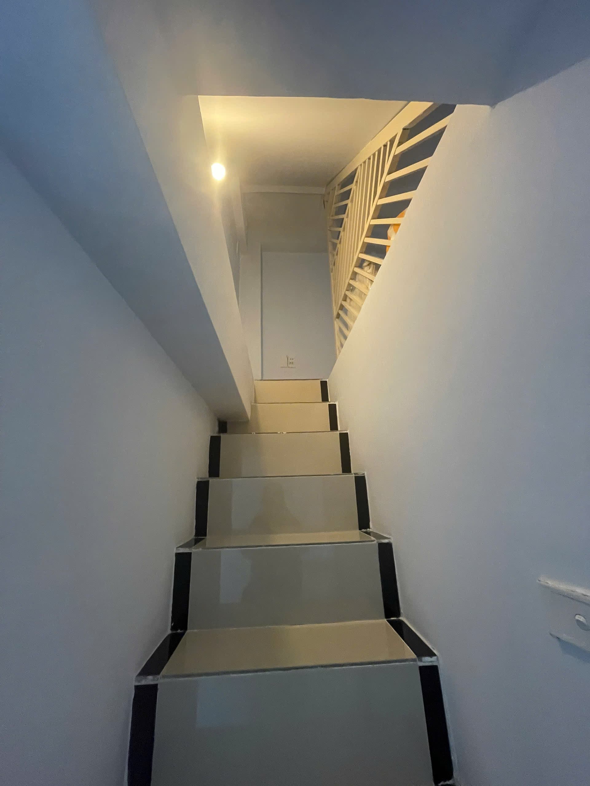 NGUYÊN CĂN 3 TẦNG ĐƯỜNG ÔNG ÍCH KHIÊM, 40M2 X 3.5 TẦNG - Ảnh 5