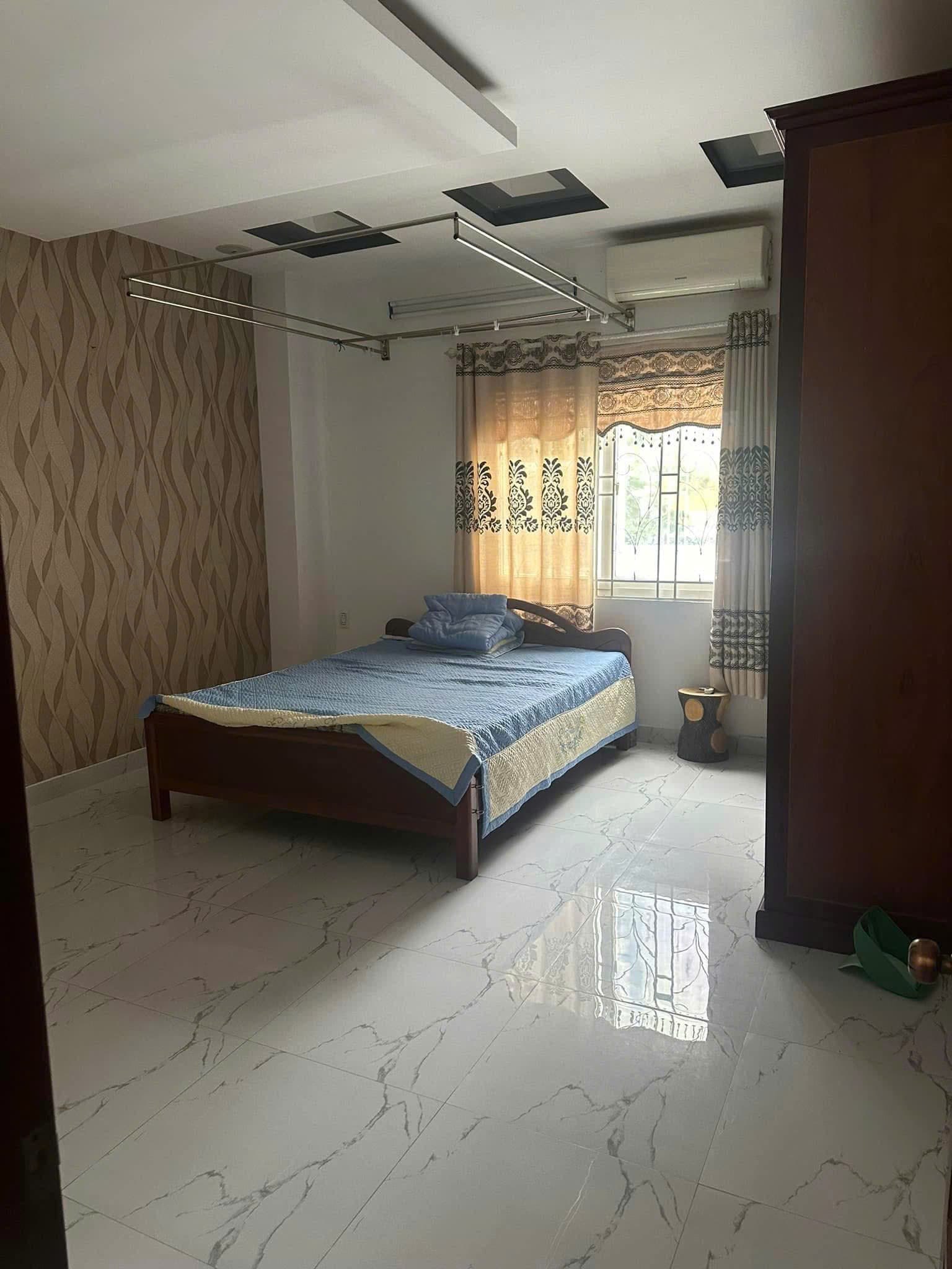 Nhà nguyên căn 3 tầng phù hợp kinh doanh - Ảnh 2