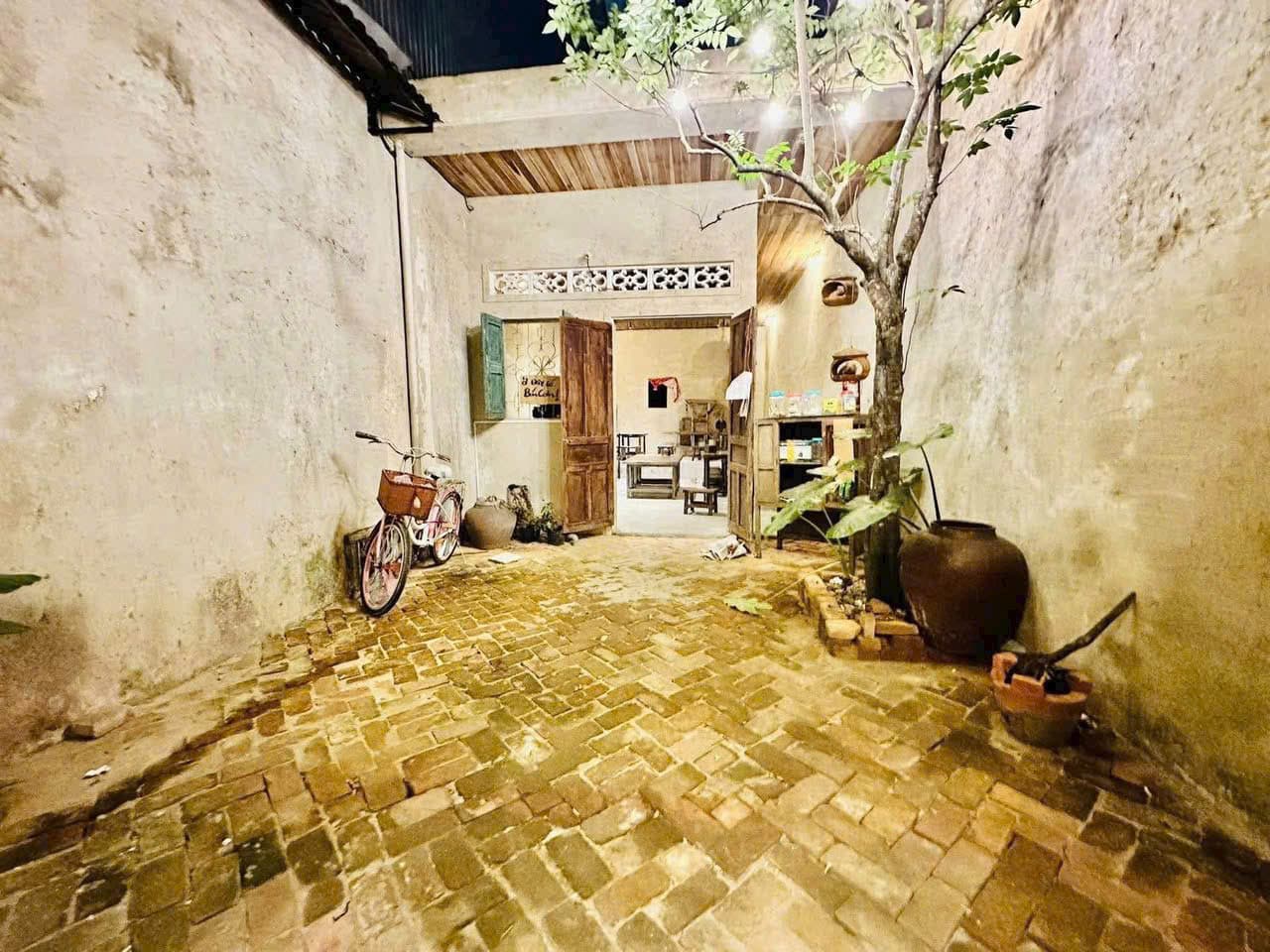 Mặt bằng trống suốt 2 tầng rưỡi tại Quang Trung, phù hợp kinh doanh ăn uống - Ảnh 4