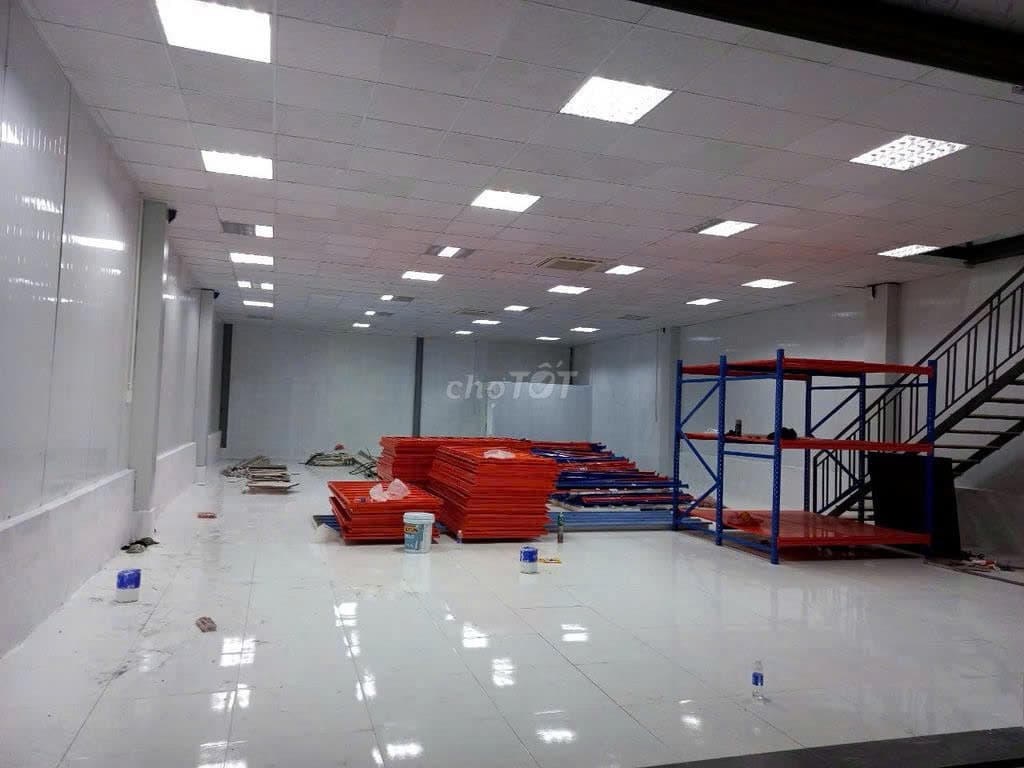 Nhà 2 tầng đường Nguyễn Phước Lan diện tích 275m2 trên đất 200m2, phù hợp kinh doanh đa ngành - Ảnh 3