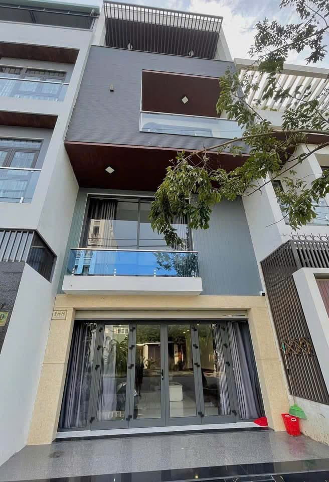 Nhà nguyên căn 4 tầng diện tích 100m2 tại Nghiêm Xuân Yêm, có 6 phòng ngủ và phòng thờ vào ở ngay - Ảnh 6