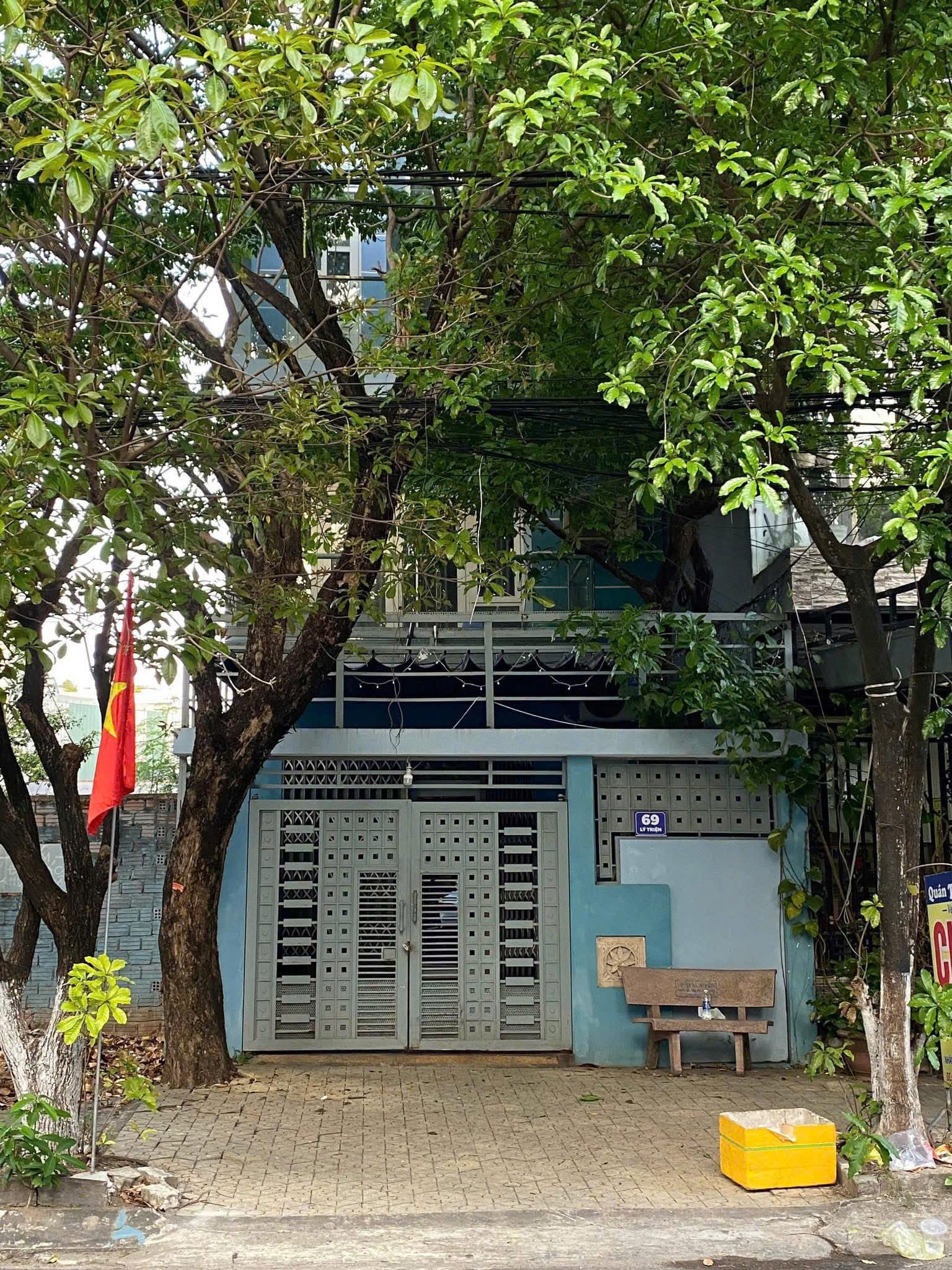 Nhà nguyên căn 4 tầng Lý Triện có 6 phòng ngủ, đầy đủ nội thất vào ở ngay - Ảnh 1