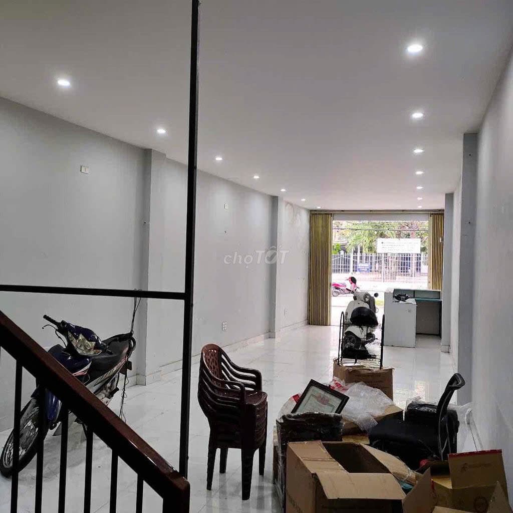 Nhà 3 tầng tại Phạm Cự Lượng, diện tích 380m² sử dụng, phù hợp kinh doanh và cho thuê phòng trọ - Ảnh 2