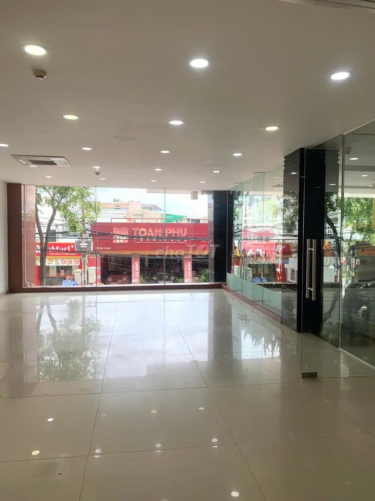 Văn phòng 80-10120 m² tại Núi Thành có thang máy tốc độ cao ngay trung tâm tp - Ảnh 4