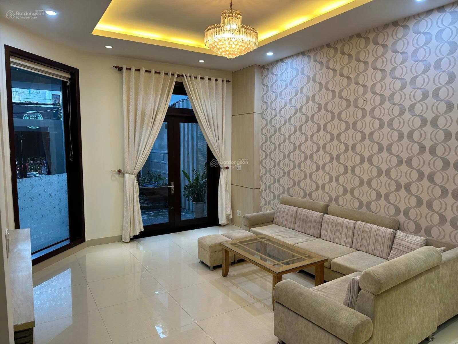 Nhà mặt phố 3 tầng tại Thanh Thuỷ, phù hợp làm văn phòng hoặc kinh doanh mà mới đẹp full nội thất - Ảnh 2