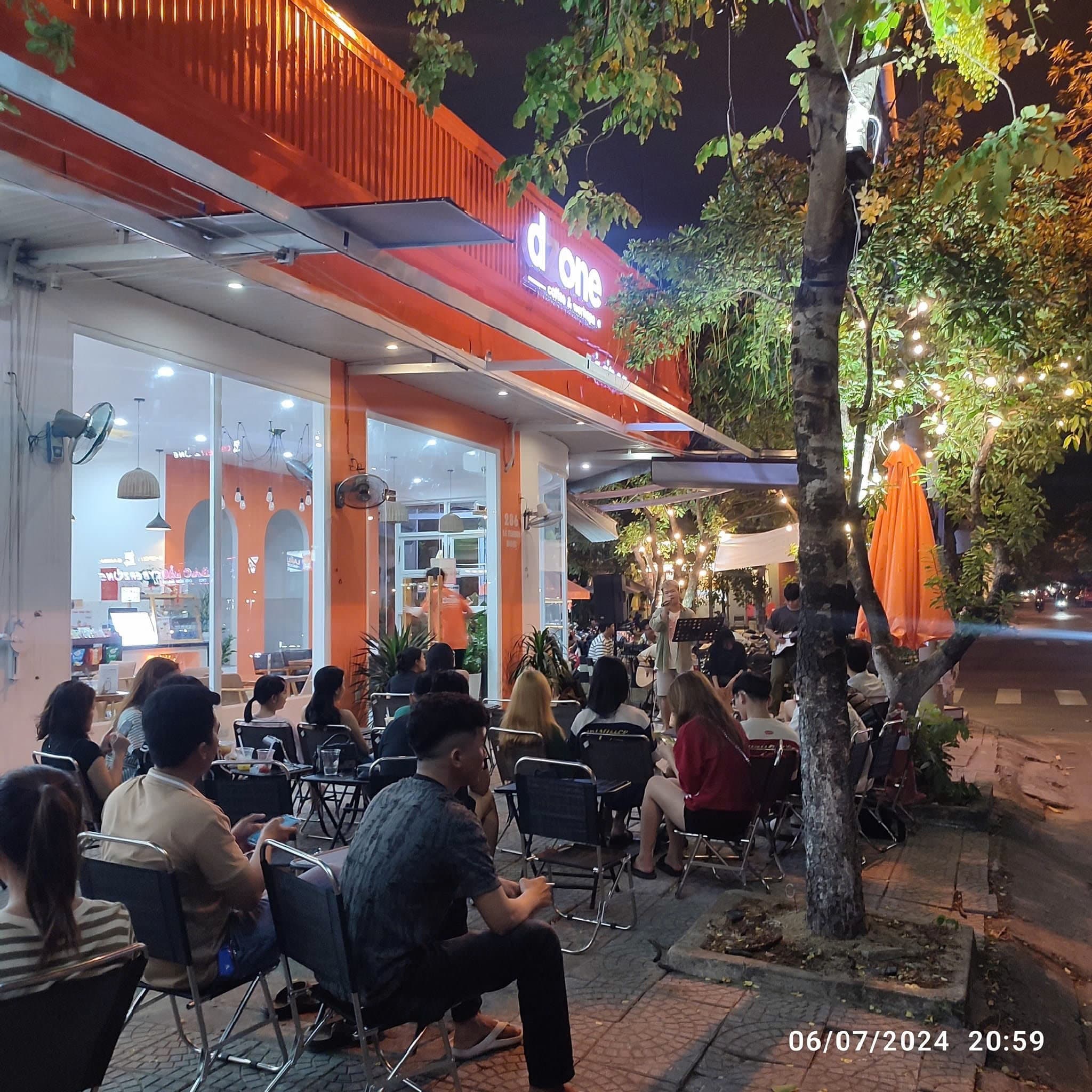 Mặt bằng kinh doanh 138m2 có vỉa hè, không cho quán cà phê, nướng, nhậu - Ảnh 1