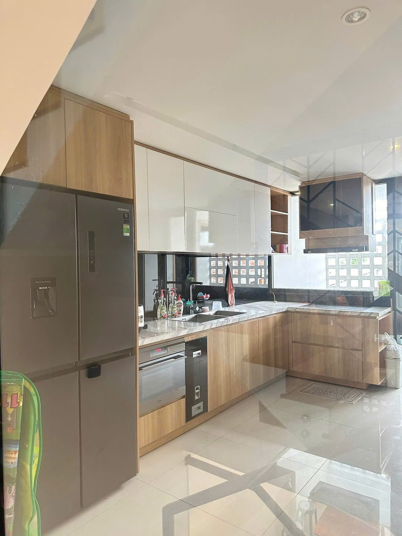 Nhà nguyên căn Lê Văn Hiến 3 tầng, mặt bằng trống suốt phù hợp kinh doanh và văn phòng - Ảnh 5