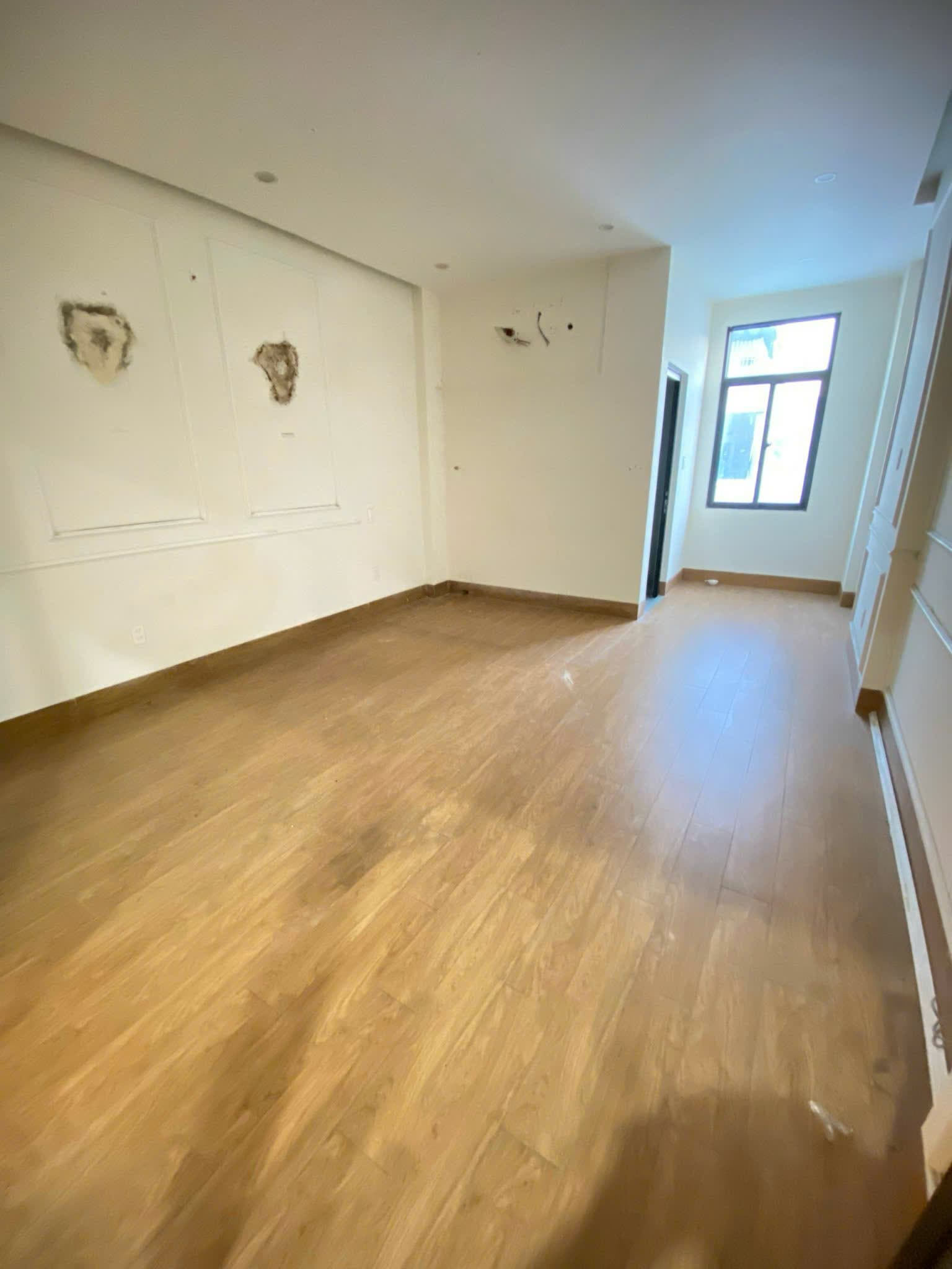 Nhà nguyên căn 5 tầng Phan Thành Tài, diện tích 90m², phù hợp ở và kinh doanh - Ảnh 4