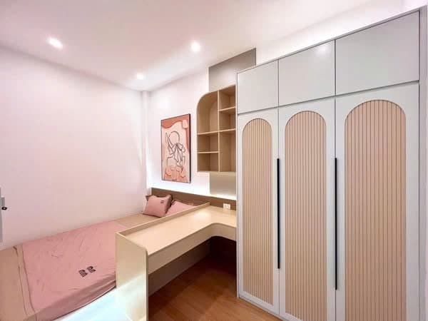 Nhà nguyên căn Bình an- 3 tầng diện tích 120m2, ngang 4m, có nội thất sẵn - Ảnh 3