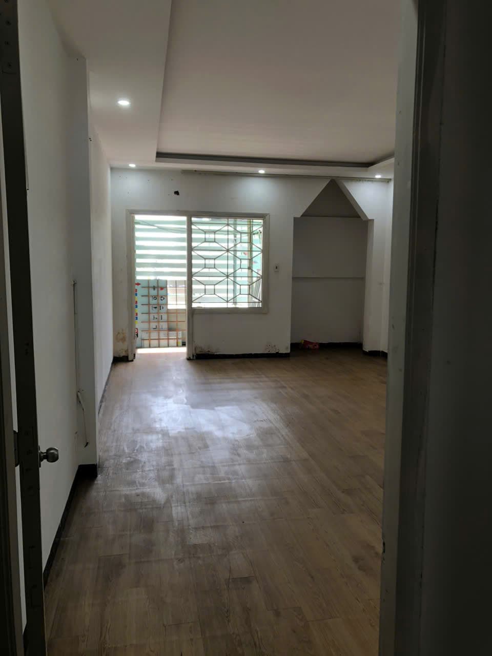 Nhà nguyên căn 3 tầng 1 lửng đường 2/9 diện tích 76,5m² phù hợp ở và kinh doanh - Ảnh 2