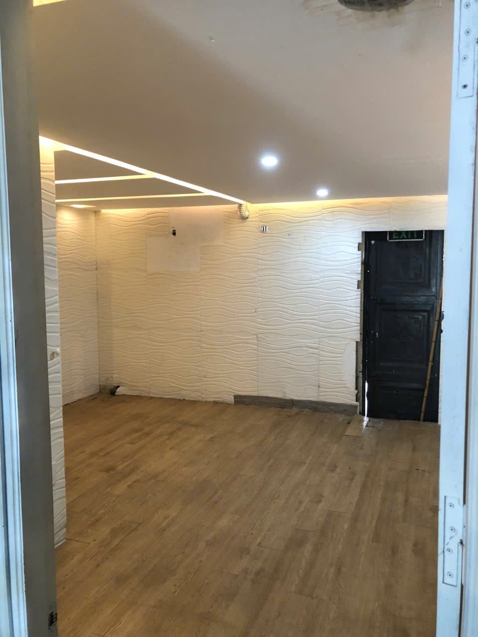 Nhà nguyên căn 3 tầng 1 lửng đường 2/9 diện tích 76,5m² phù hợp ở và kinh doanh - Ảnh 3