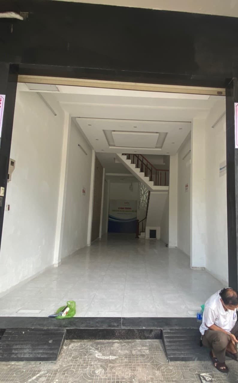 Nhà nguyên căn 3 tầng diện tích 67,2m² tại Điện Biên Phủ, phù hợp để ở và kinh doanh - Ảnh 2