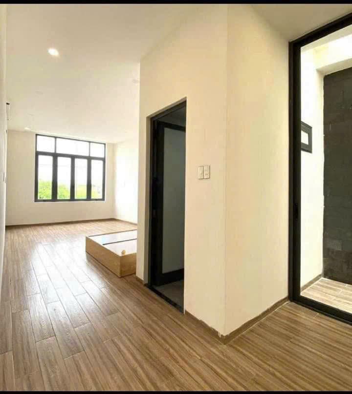 Nhà 4 tầng 2 mặt tiền tại Nguyễn Tri Phương - Ảnh 3