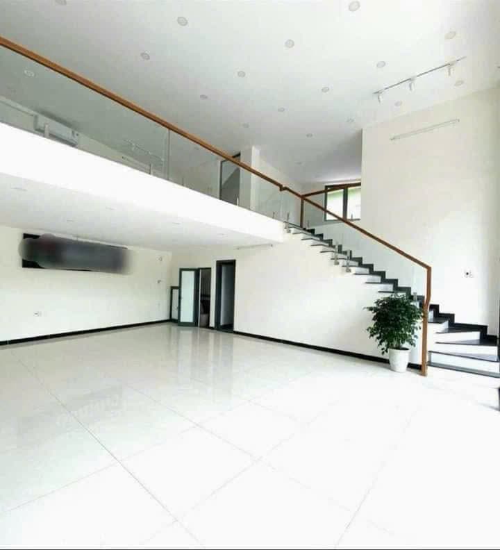 Nhà 4 tầng 2 mặt tiền tại Nguyễn Tri Phương - Ảnh 4