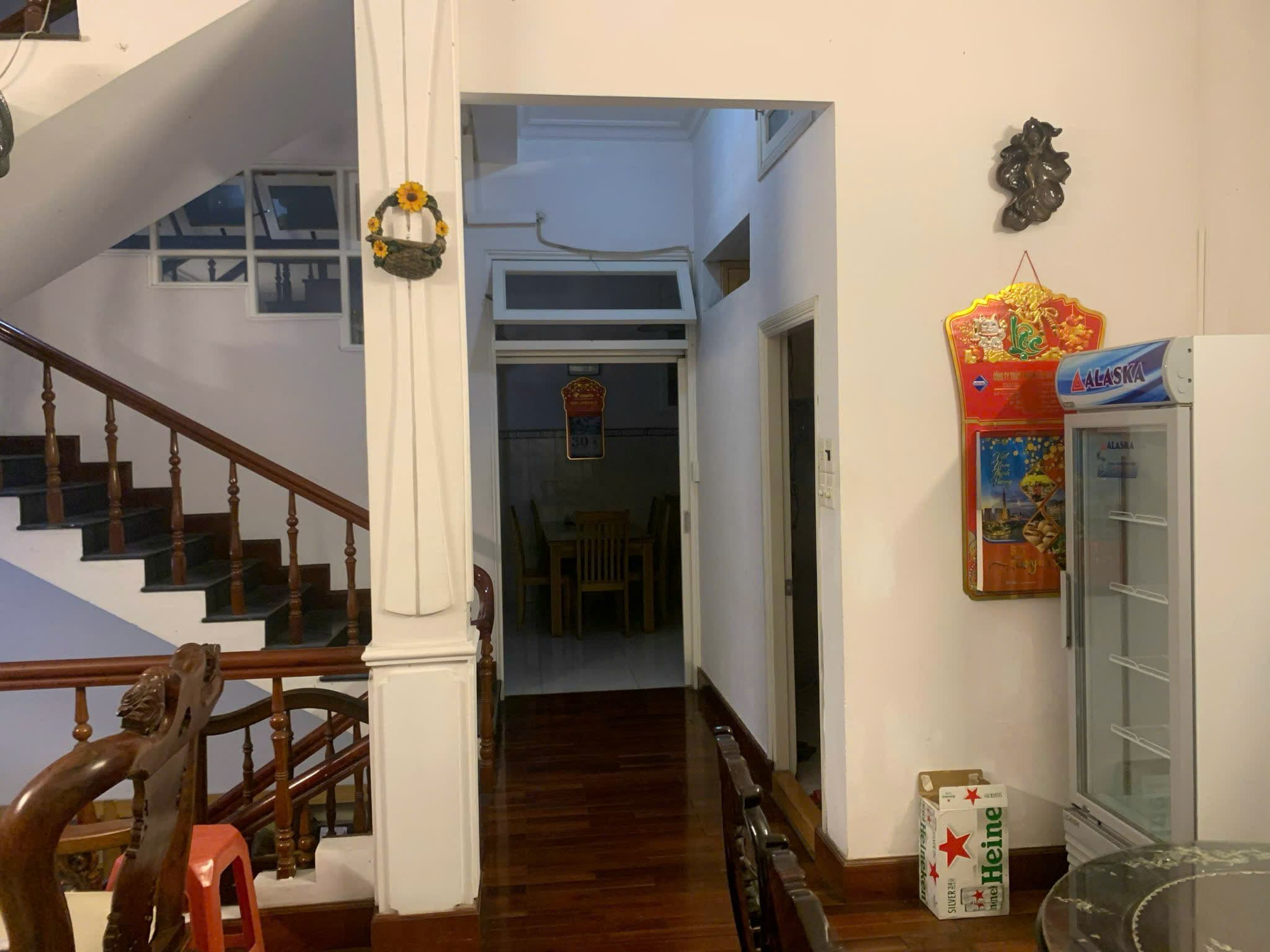 Nhà nguyên căn 3 tầng đường Phan Châu Trinh, phù hợp kinh doanh - Ảnh 2