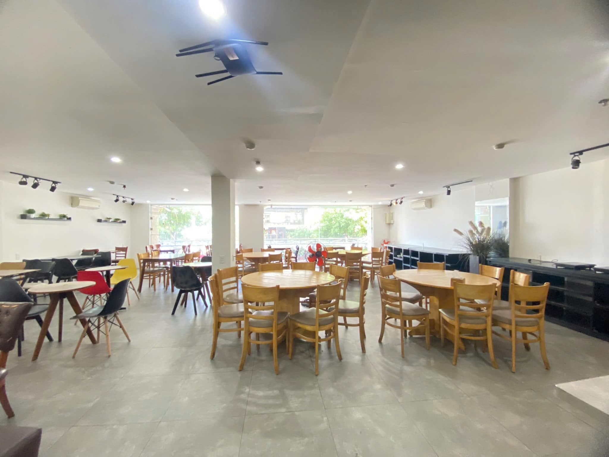 Mặt bằng kinh doanh tầng 2 gần phố đi bộ, diện tích 100m2, phù hợp spa và văn phòng - Ảnh 2