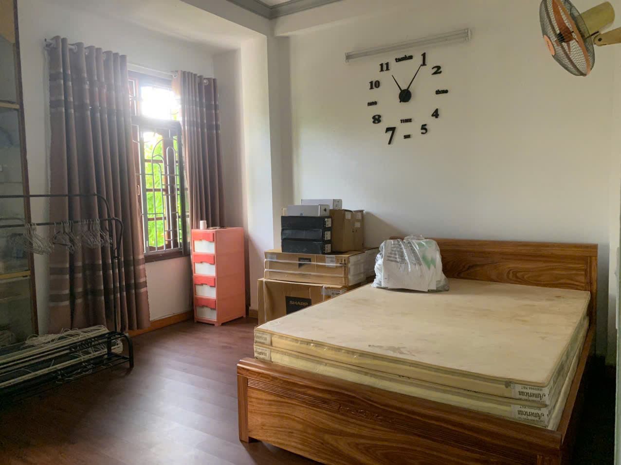 Nhà nguyên căn 3 tầng Cù Chính Lan, diện tích 100m2, phù hợp để ở - Ảnh 3