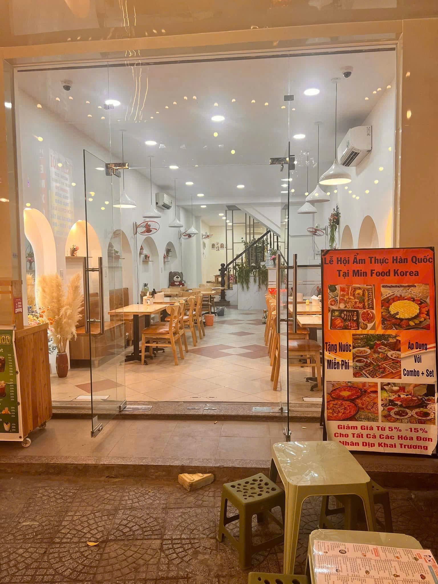 Mặt bằng kinh doanh Phan Đăng Lưu khu sầm uất, kinh doanh mọi ngành nghề - Ảnh 3