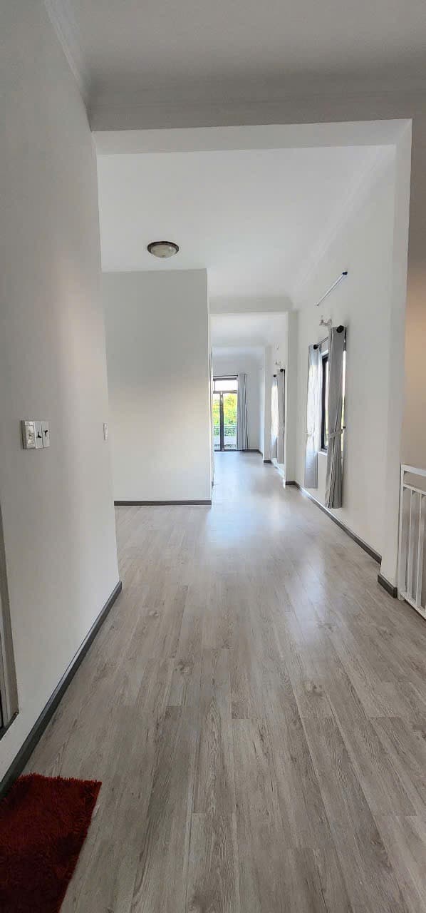 Nguyên căn 4 tầng đường 2/9 mới trống - Ảnh 2