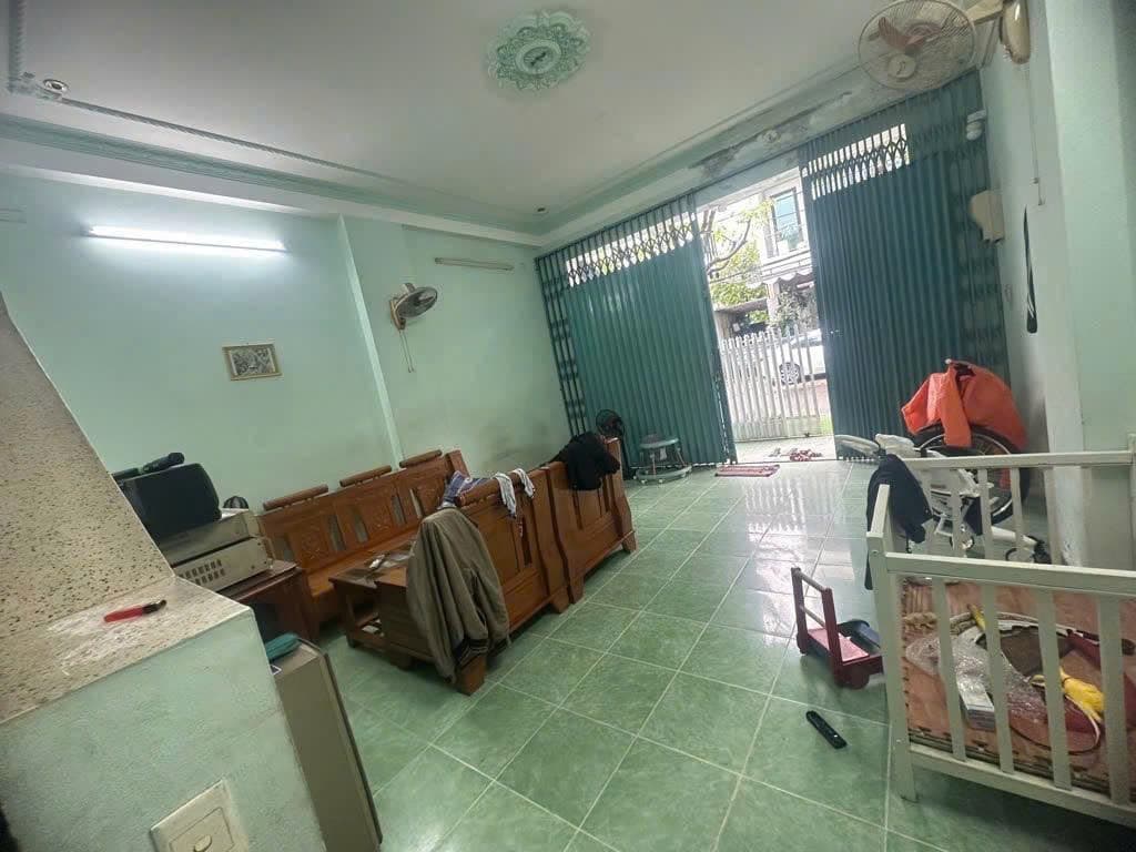 Nhà nguyên căn đường Lưu Nhân Chú 3 tầng, 70m2 - Ảnh 1