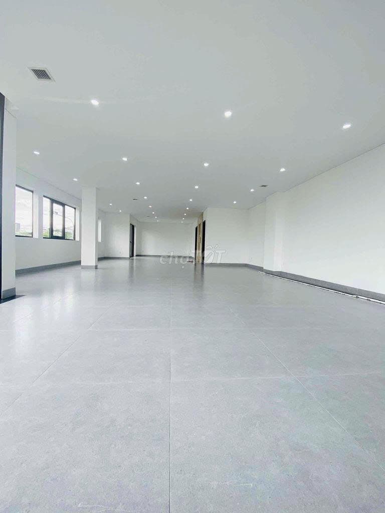 VĂN PHÒNG CHO THUÊ TẦNG 2 150M2 TẠI TRẦN NHÂN TÔNG - Ảnh 3
