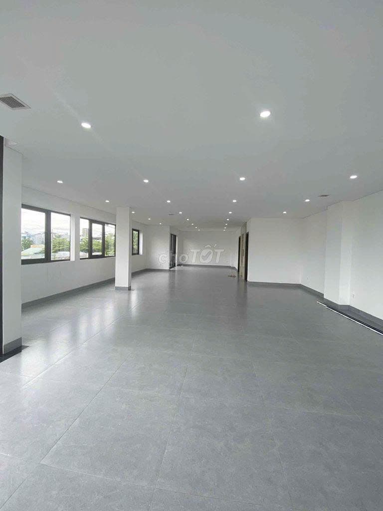 VĂN PHÒNG CHO THUÊ TẦNG 2 150M2 TẠI TRẦN NHÂN TÔNG - Ảnh 1