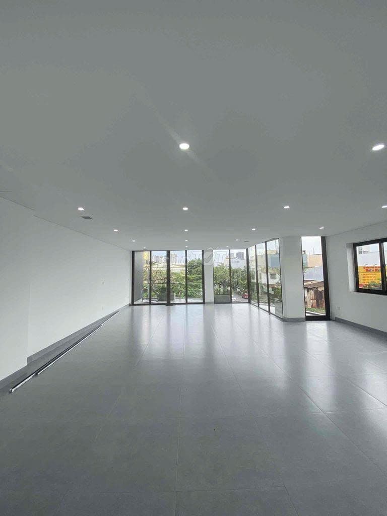 VĂN PHÒNG CHO THUÊ TẦNG 2 150M2 TẠI TRẦN NHÂN TÔNG - Ảnh 2