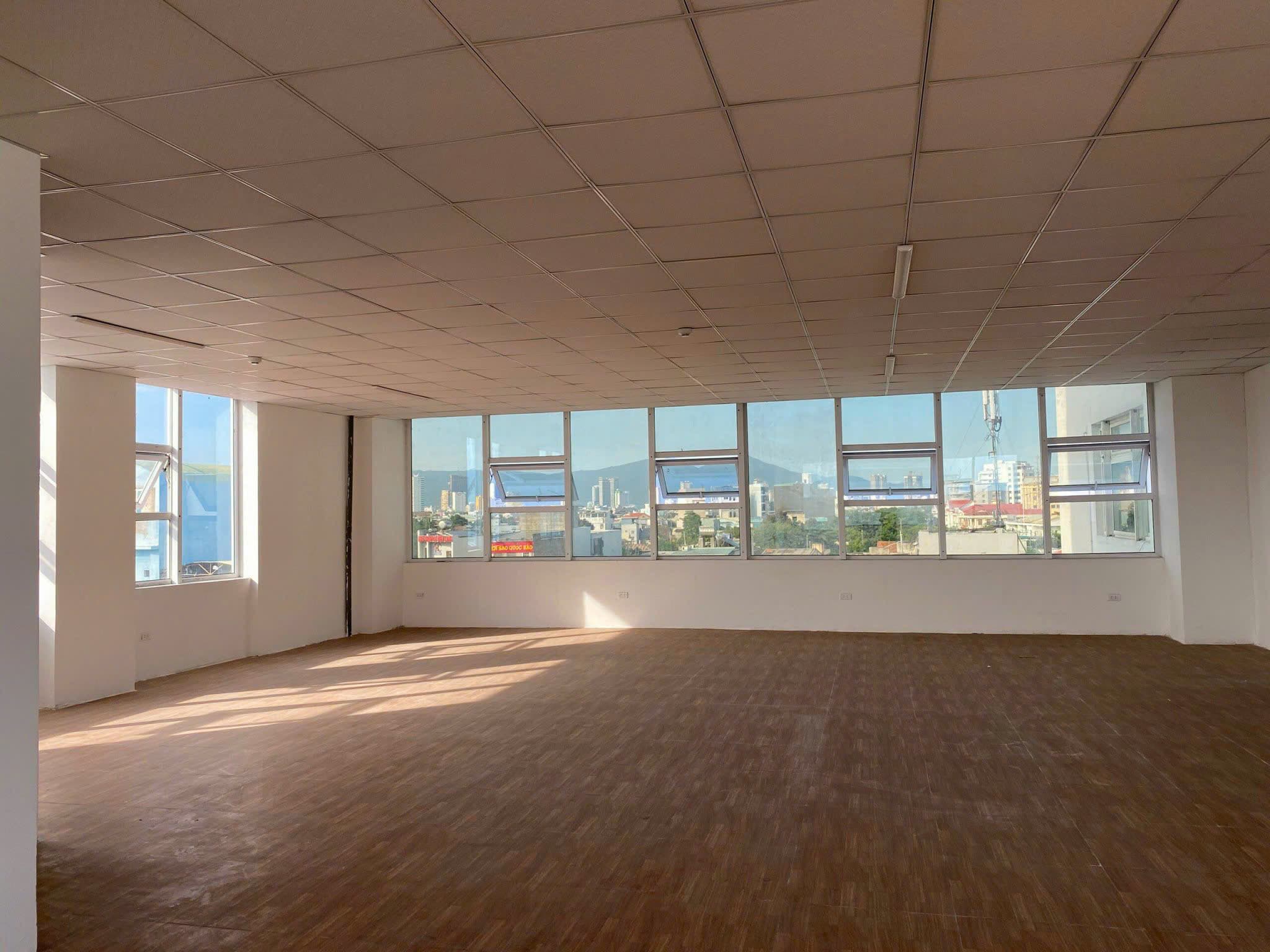 VĂN PHÒNG CHO THUÊ 200M2 - 250M2 TẠI NGUYỄN HỮU THỌ - Ảnh 2