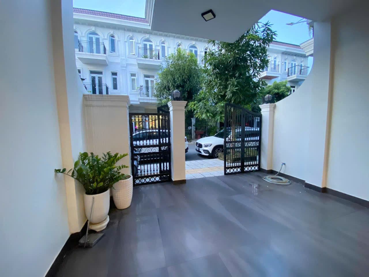 Biệt thự khu Phú Gia mát mẻ diện đầy đủ nội thất xịn - Ảnh 7