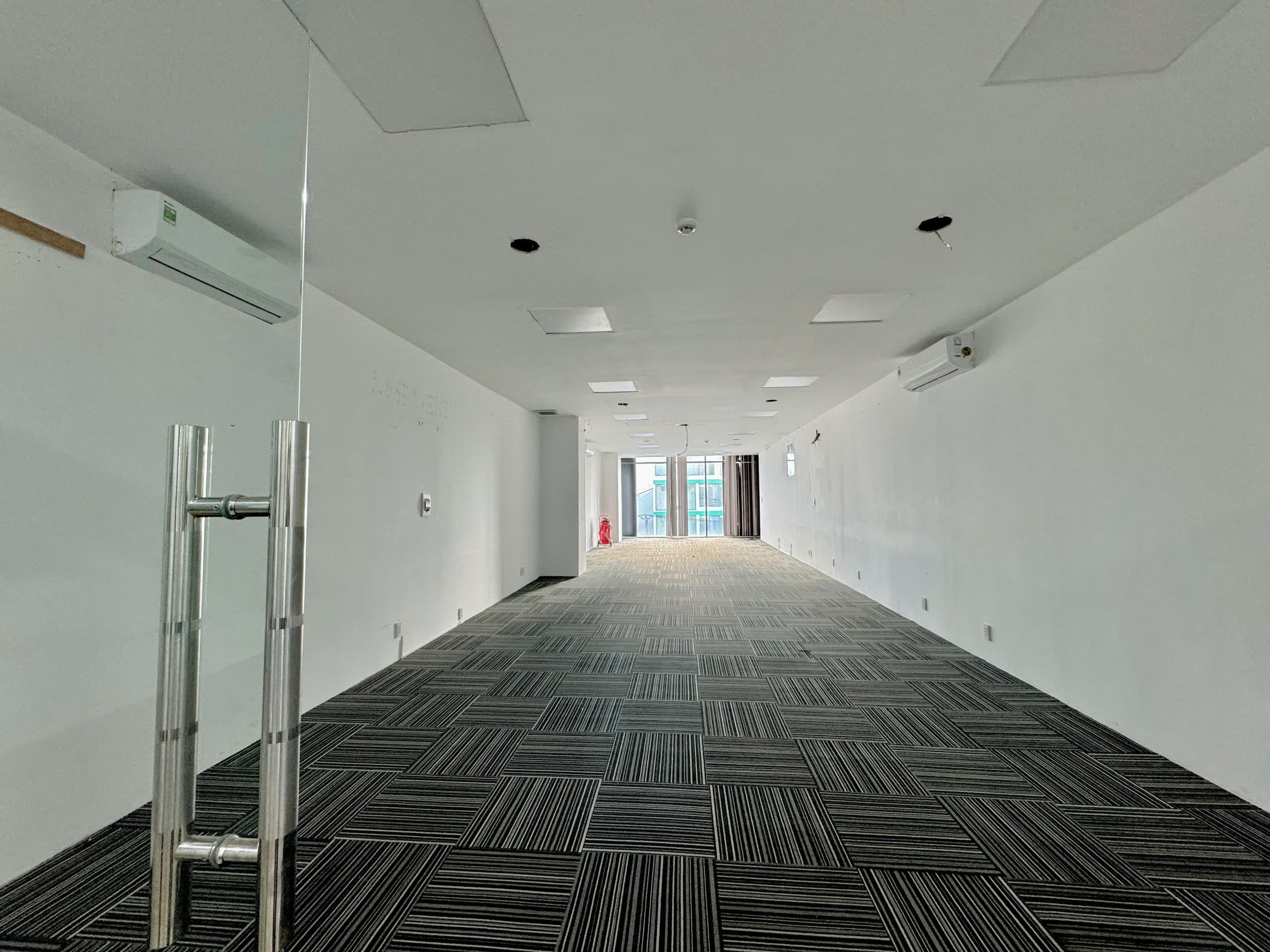 VĂN PHÒNG CHO THUÊ DT TỪ 89M2 - 230M2 TẠI NGUYỄN HỮU THỌ - Ảnh 3