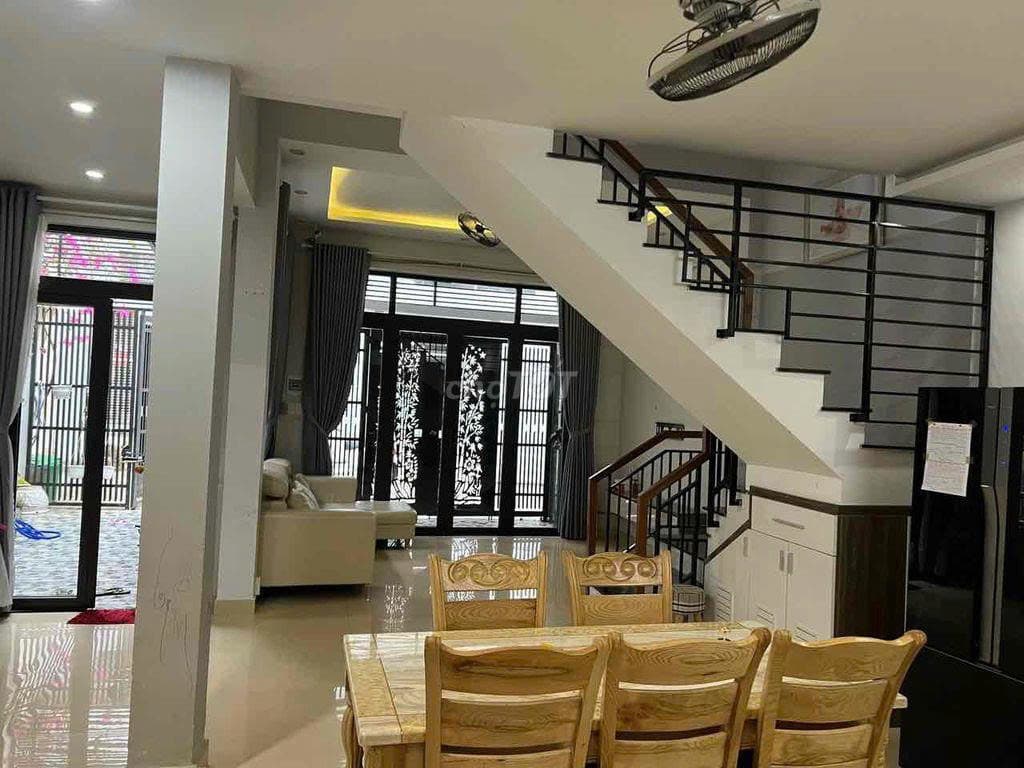 Cho thuê nhà nguyên căn 3 tầng đường Hoàng Thúc Trâm, Hải Châu - Ảnh 3