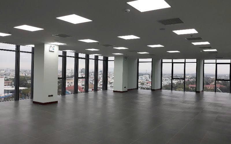 VĂN PHÒNG CHO THUÊ 330M2 TẠI NGUYỄN HỮU THỌ - Ảnh 1