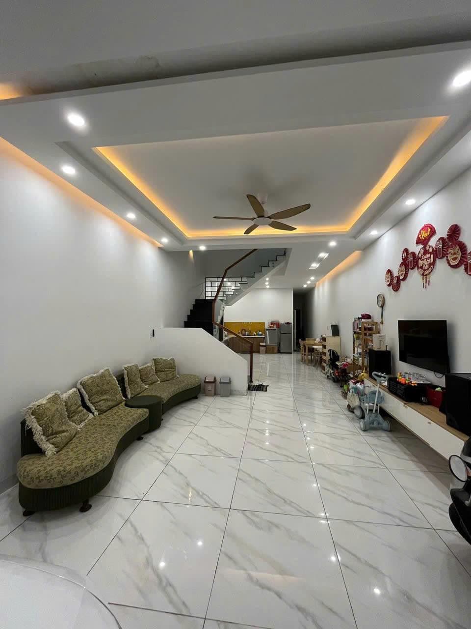 NHÀ NGUYÊN CĂN 3 TẦNG CHO THUÊ MẶT TIỀN NGUYỄN TẤT THÀNH ĐẦY ĐỦ NỘI THẤT - Ảnh 5